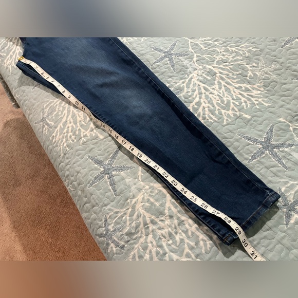 🌟H & M Woman size US 14 jeans - Picture 9 of 10